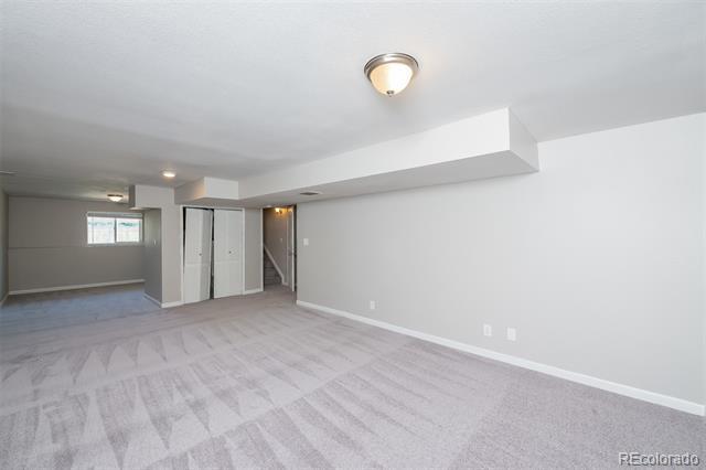 Building Photo - 9320 W 104th Pl