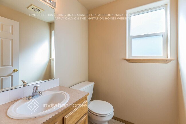 Building Photo - 12106 29th Ave W