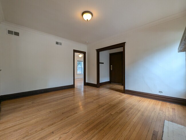 Building Photo - 3449 W Schubert Ave