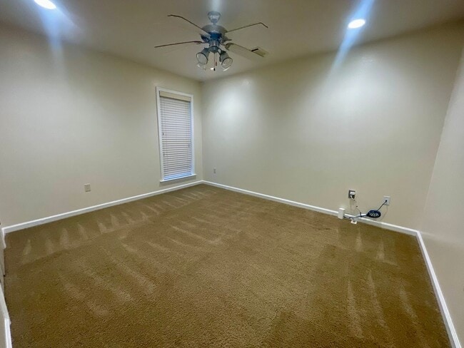 Building Photo - Great home for rent!