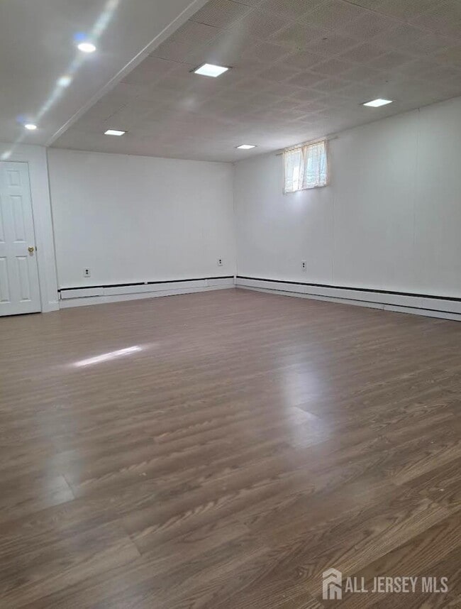 Building Photo - 149 Ethel St