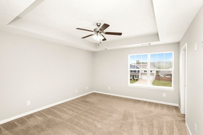 Building Photo - 733 Hollandale Rd