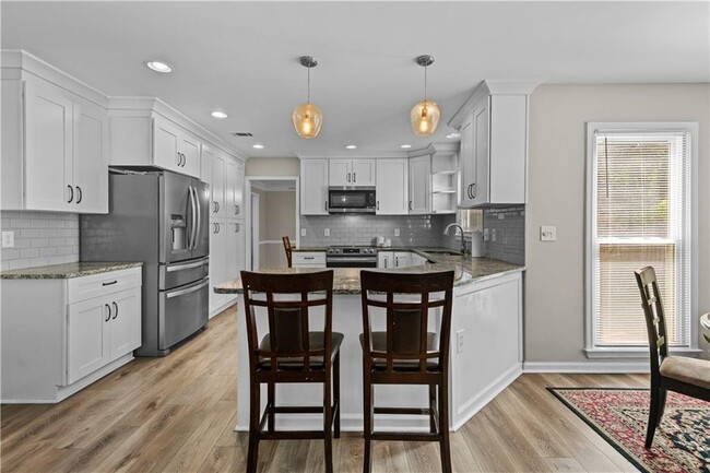 Building Photo - 2238 Roseberry Ln