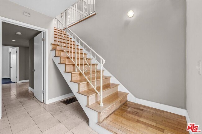 Building Photo - 8204 Calabar Ave