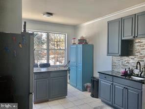 Building Photo - 7 Shelley Cir