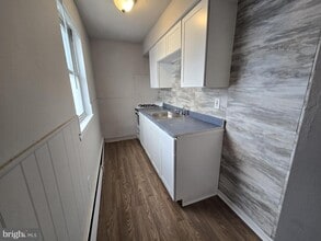 Building Photo - 5302 Duffield St