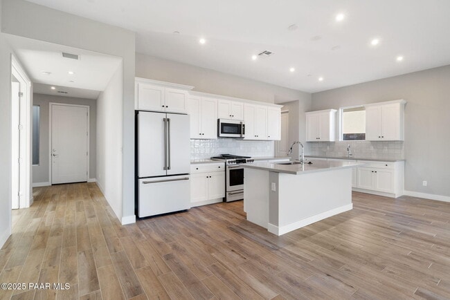 Building Photo - 1308 Rockwood Dr