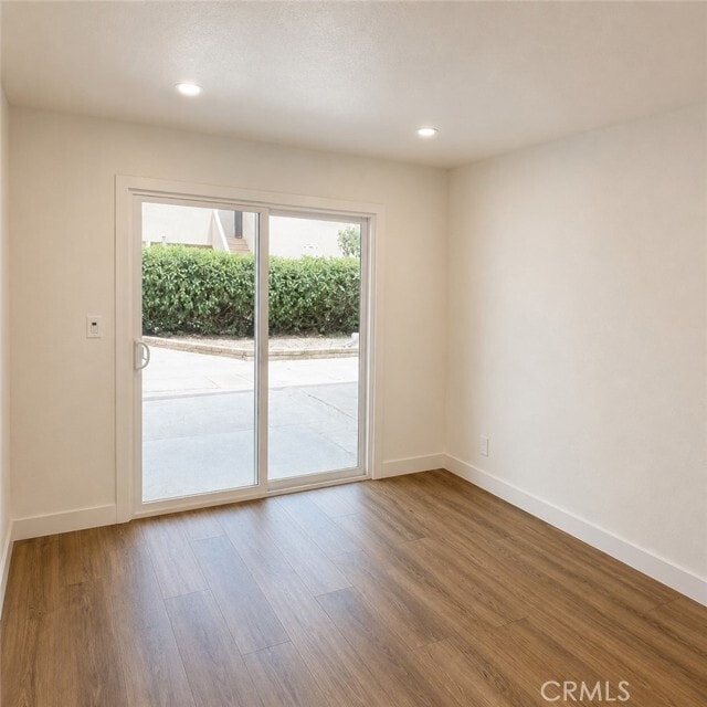 Building Photo - 1040 El Camino Dr
