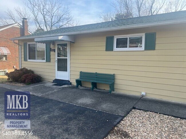 Primary Photo - Garden City- 1 Bedroom duplex