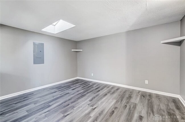 Building Photo - 4825 Flagstone Ct