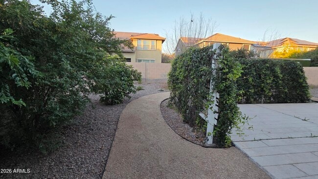 Building Photo - 3540 E Mesquite St