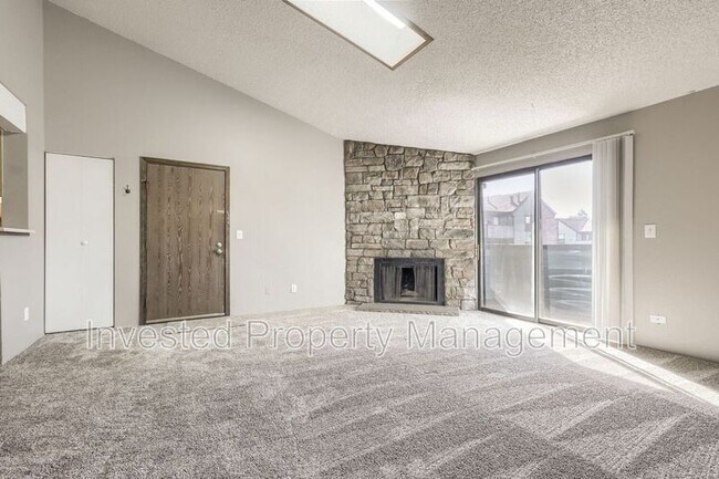 Building Photo - 11971 E Harvard Ave