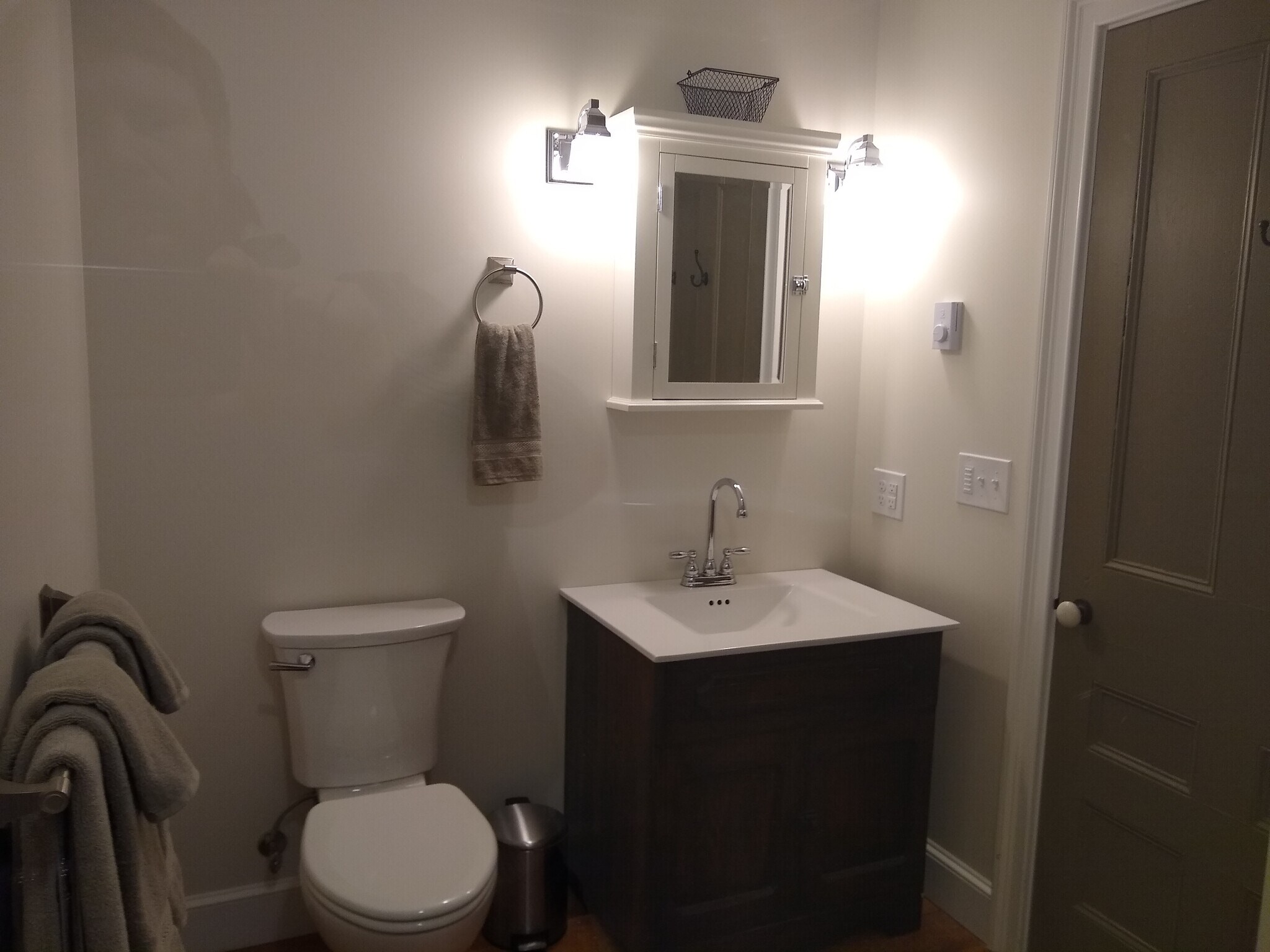 Building Photo - 278 Maine St