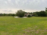 Building Photo - 17310 Amber Sweet Ln