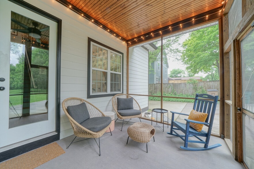 Building Photo - 1227 McAlpine Ave