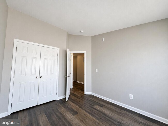 Building Photo - 17 Snead Drive.