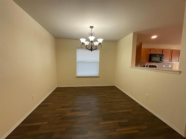 Building Photo - 12935 Balez Dr