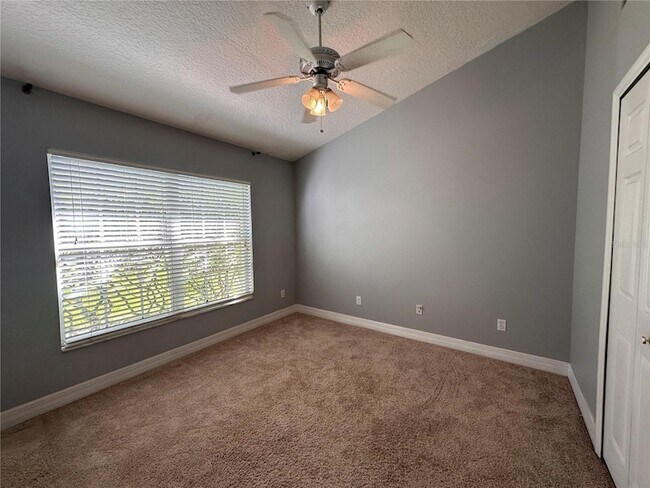 Building Photo - 30 Wild Fern Ln