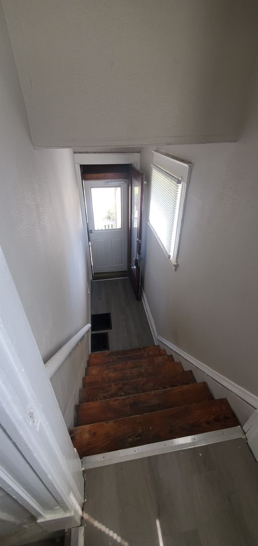 Building Photo - 1525 Dixmont Ave