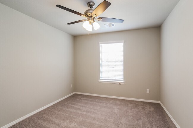 Building Photo - 25726 Northpark Palm Dr