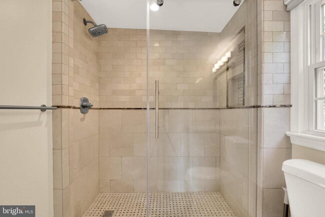 Building Photo - 805 31st St S