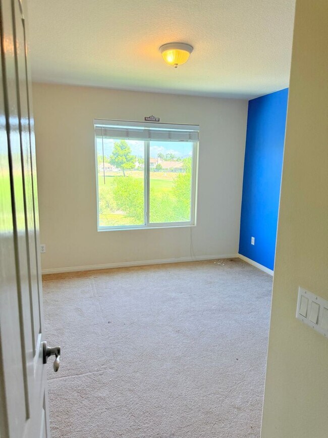 Building Photo - 4 Bed 3 Bath Home for rent in Murrieta