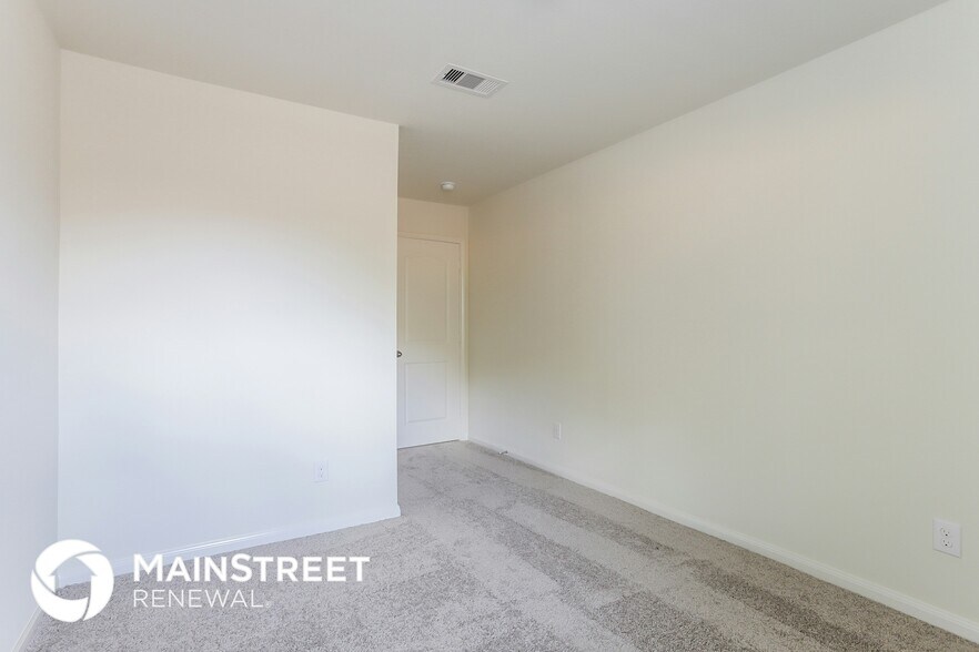 Building Photo - 1123 Diamond Drape Dr