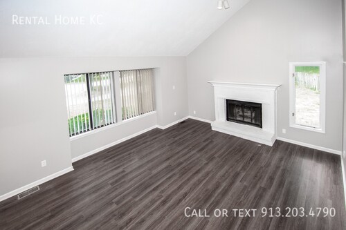 Building Photo - 7920 W 113th Terrace