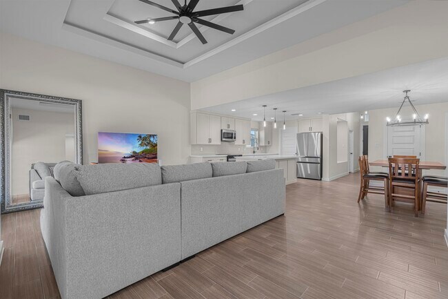 Building Photo - 9812 Caddo Lp