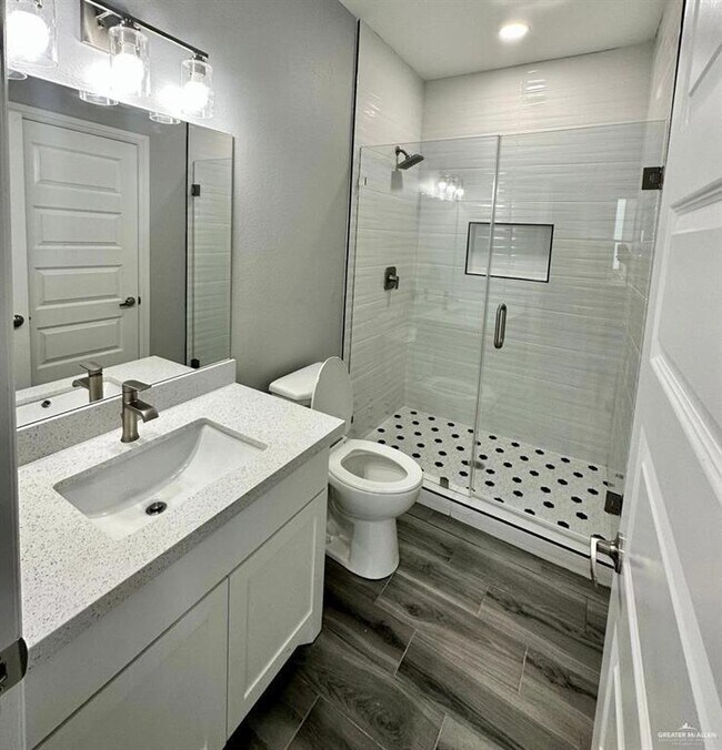 Building Photo - 19 N Crown Point