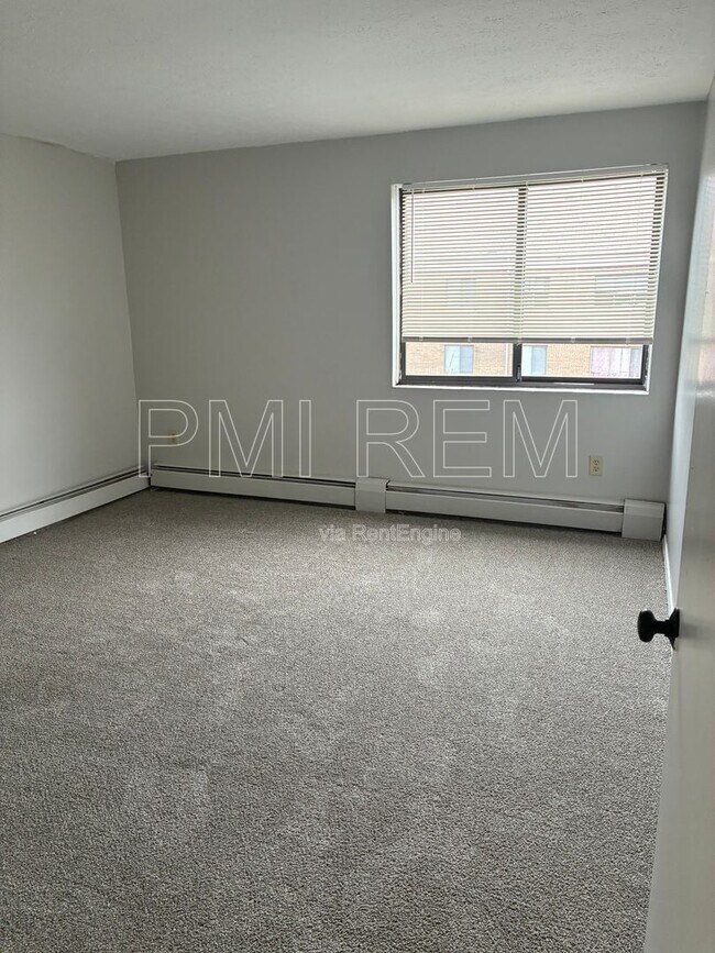 Building Photo - 14233 Triskett Rd