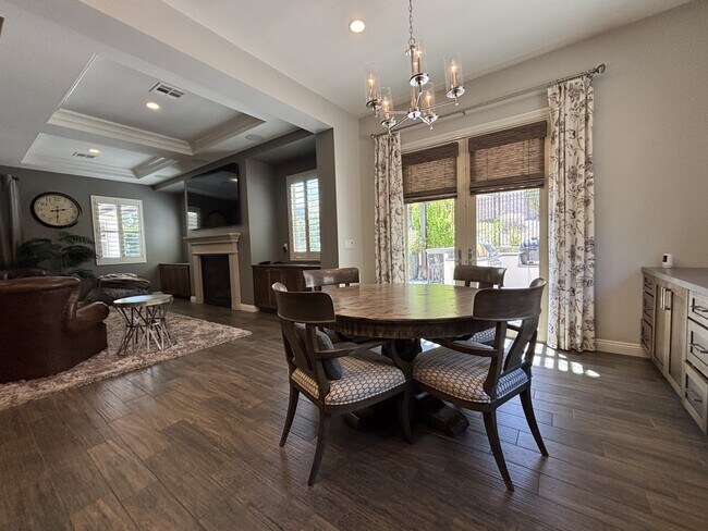 Building Photo - 81 Navarra Canyon Ct