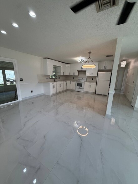 Building Photo - 4519 Mills Ct