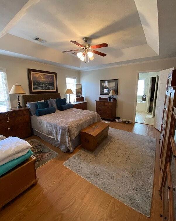 Building Photo - 5010 Emerald Isle Ct