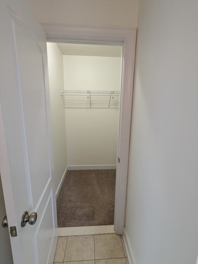 Building Photo - 208 Lewis Burwell Pl