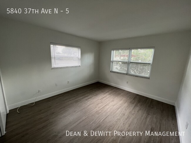 Building Photo - 5840 37th Ave N