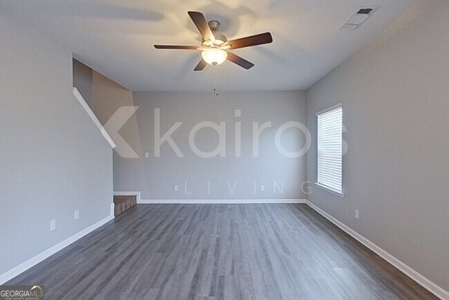 Building Photo - 3470 Bridgewood Dr