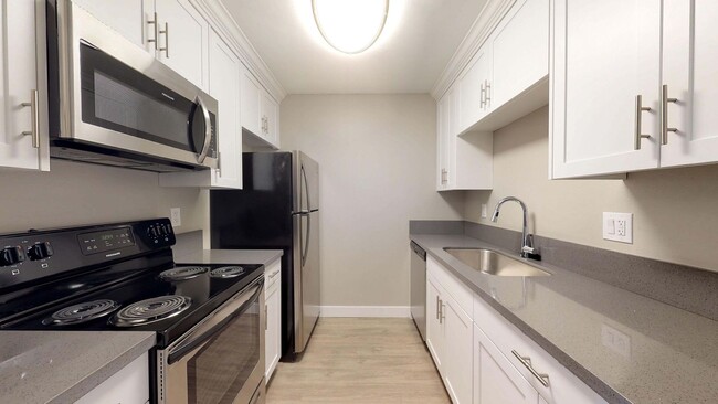 Interior Photo - Fleetwood - Luxurious apartment home with ...