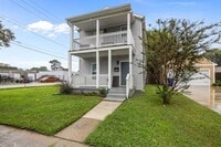 Building Photo - For Rent in Norfolk – Spacious 4 Bedroom H...