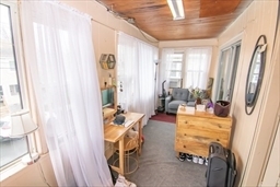 Bedroom 3/Sun room - 115 Windsor Rd