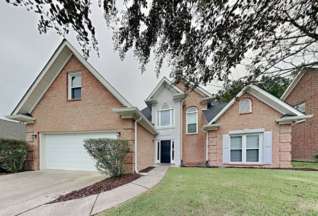 Building Photo - 1316 Falcon Dr