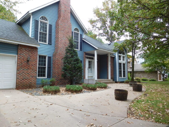 Building Photo - 12193 Lily St NW