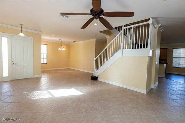 Building Photo - 10094 Mimosa Silk Dr
