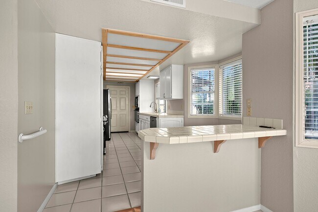 Building Photo - Ocean View La Jolla Home | 3BR + 3BA | Patio, Balcony & 2-Car Garage