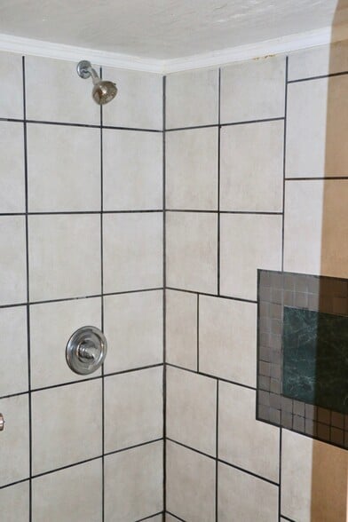 Main Level Bathroom - 213 Mound Ave