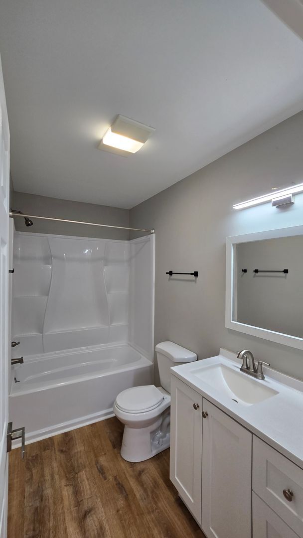 Building Photo - 2 bedroom/1.5 bath Townhouse  Kingsport, TN