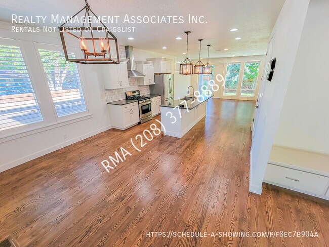Building Photo - 2988 W Bellomy Ln