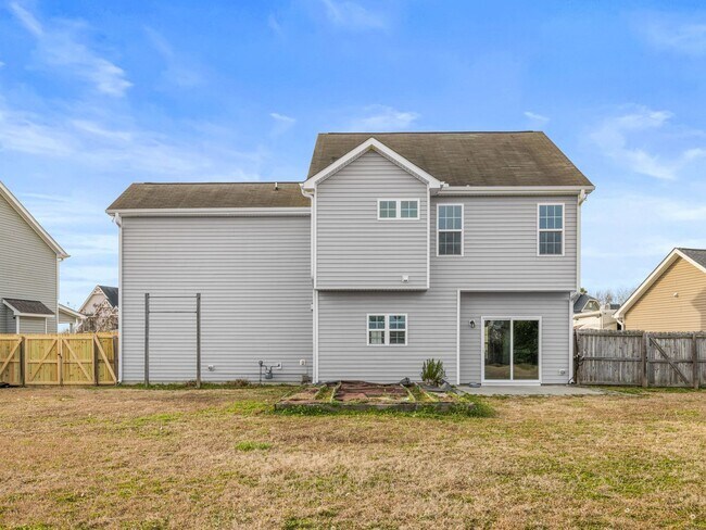 Building Photo - Williamsburg Plantation Beauty
