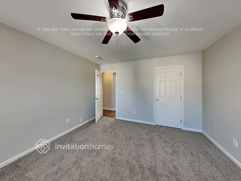 Building Photo - 12145 Autumn Winds Ln