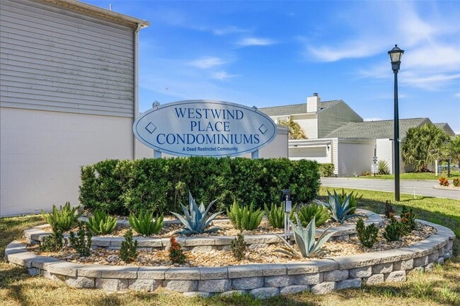 Building Photo - 11906 Cypress Hill Cir